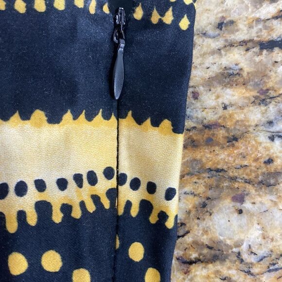 Liz Claiborne black & gold cap sleeve collared shirt dress size 12P - Picture 7 of 9